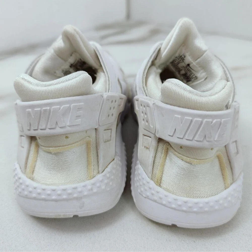 Nike Toddler Air Huarache Triple White Running Shoes Sneakers, Sz 10C
